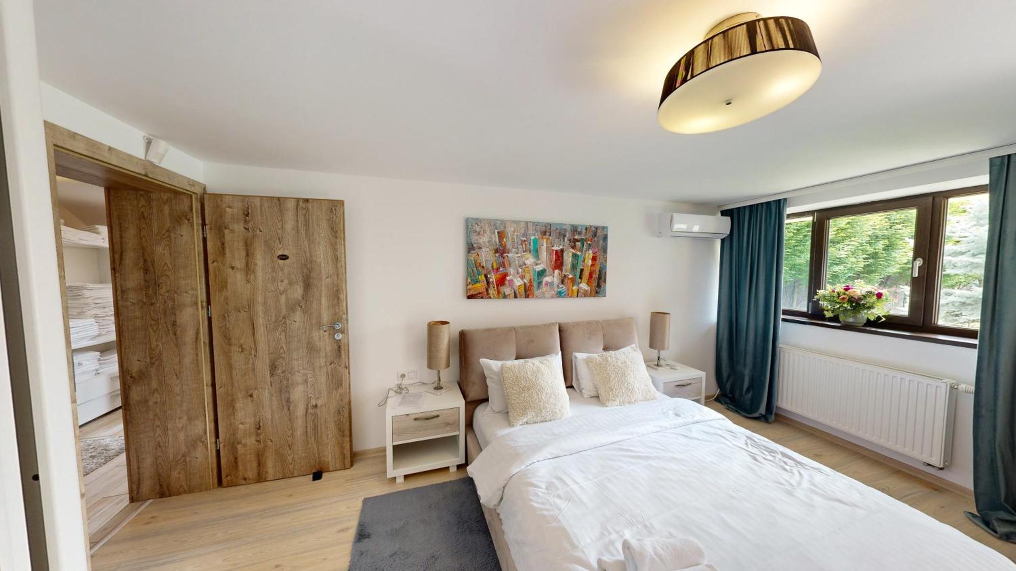 Janine Garden Hotel Brasov Ngoại thất bức ảnh
