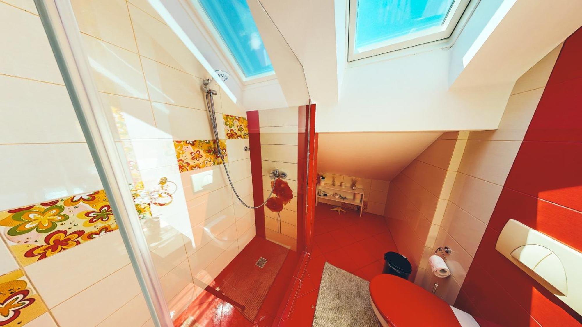 Janine Garden Hotel Brasov Ngoại thất bức ảnh